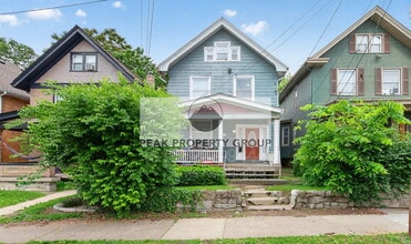 Building Photo - 2313 Stratford Ave