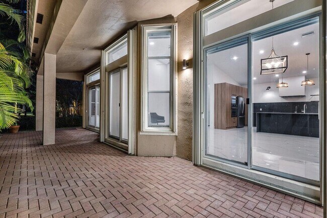 Foto del edificio - 5818 NW 119th Dr