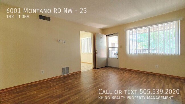 Foto del edificio - 6001 Montaño Rd NW