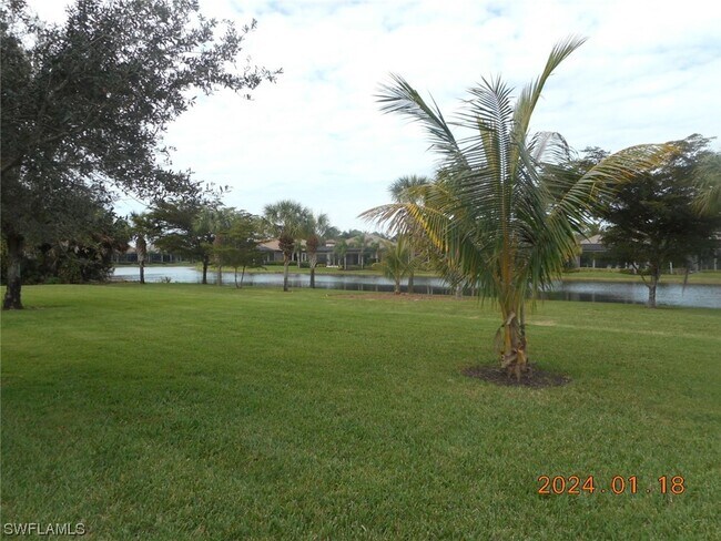 Building Photo - 7437 Moorgate Point Way