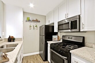 Interior Photo - Sepulveda West Apartments