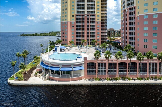 Foto del edificio - 2743 First St