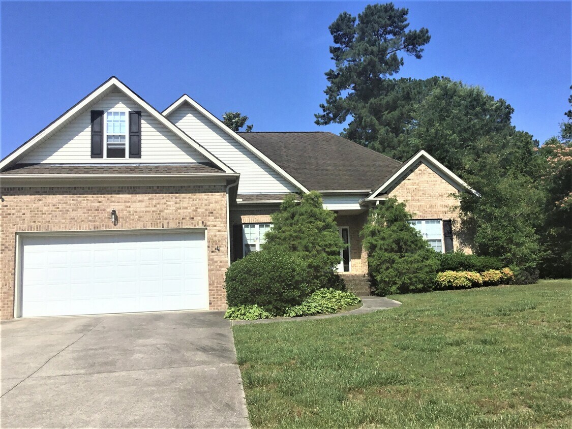 100 Wall Creek Drive House Rental in Rolesville, NC