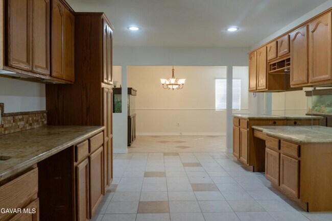 Foto del edificio - 43834 Gadsden Ave