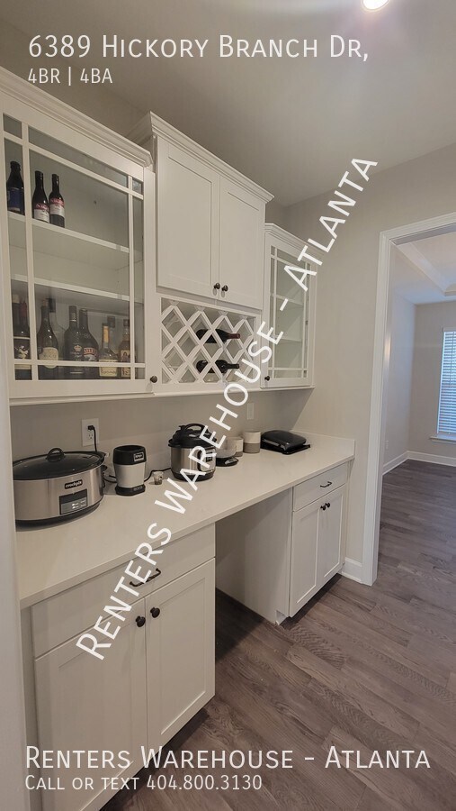 Building Photo - Luxurious 4 Bedroom w/ Bonus Room in Hoschton