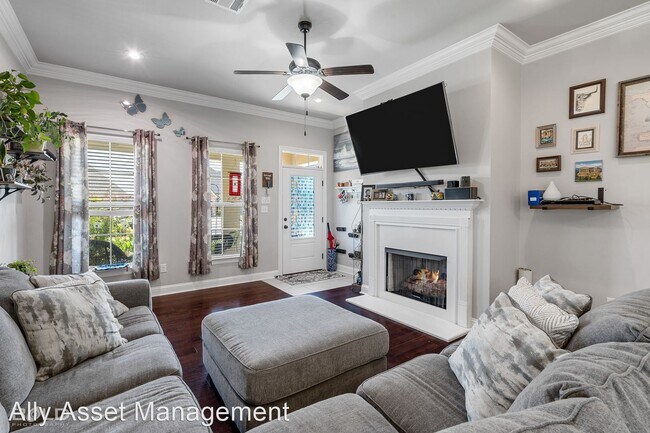 Foto del edificio - 4 br, 3 bath House - 1016 Maize Street