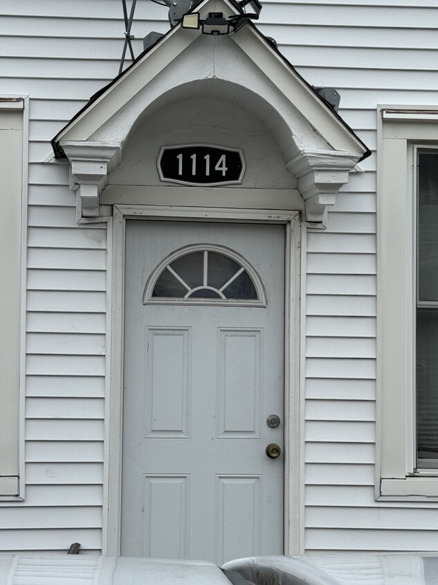 Foto principal - 1114 Chestnut Ave