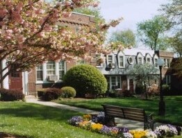 Primary Photo - Colonial Village II
