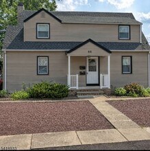 Building Photo - 44 Ekings Ave