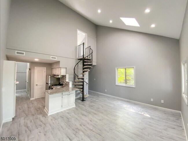 Foto del edificio - 4 Alta Ct W