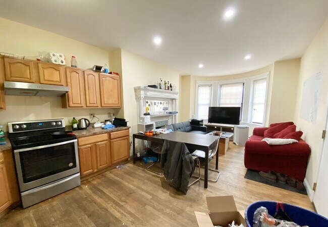 Foto del edificio - 407 Newbury St