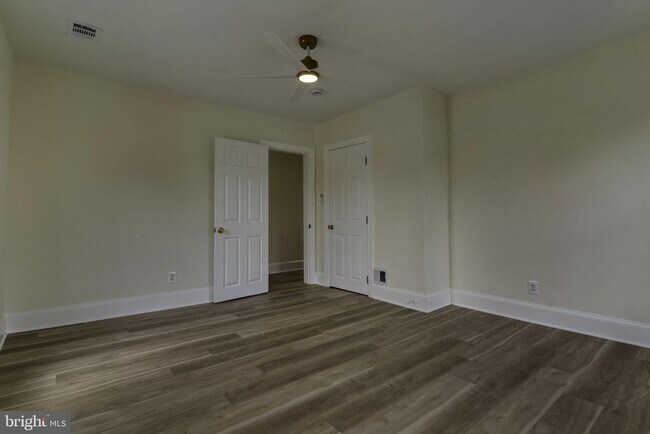 Foto del edificio - 1506 Mt Vernon Ave