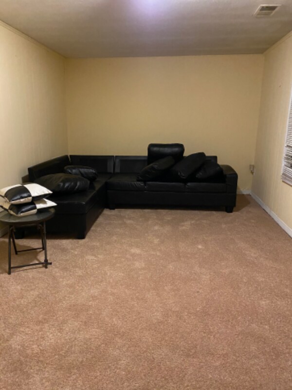 Foto del edificio - 3039 Hickory Grove Ct