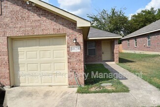 Building Photo - 8028 Doreen Ave