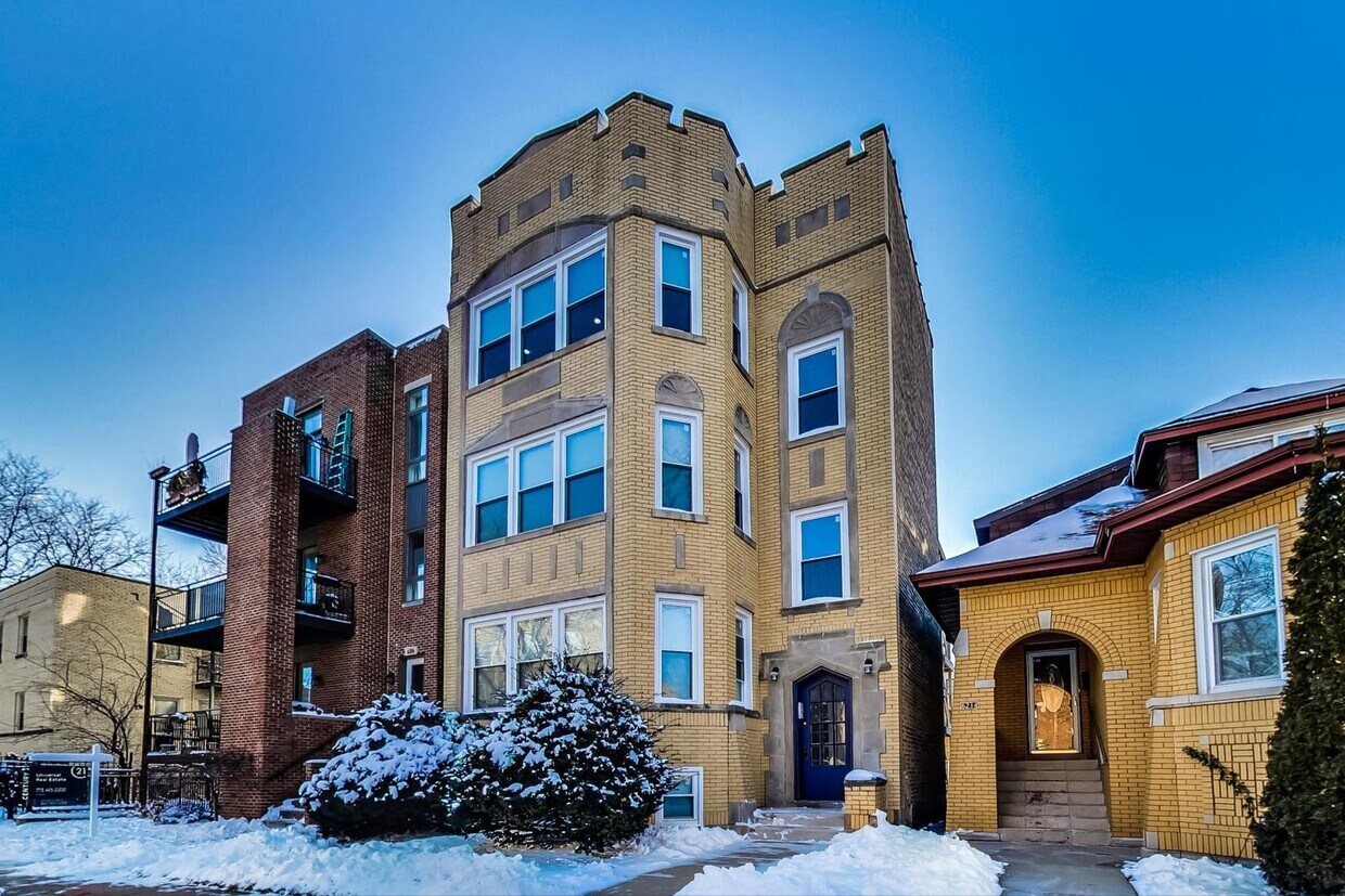 6210 N Talman Ave, Chicago, IL 60659 House Rental in Chicago, IL