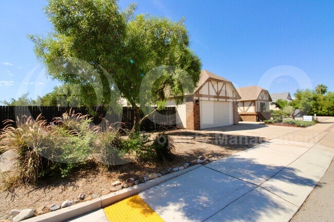 Foto del edificio - 4311 W Sungate Pl