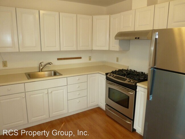 Building Photo - 2 br, 1 bath House - 14925 Quito Rd.