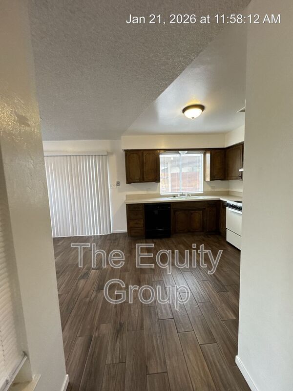 Foto del edificio - 2732 S Sallee Ct