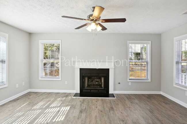 Foto del edificio - 62 Nellie Brook Dr SW