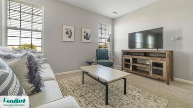 Building Photo - 6460 Chelsea Glen Dr