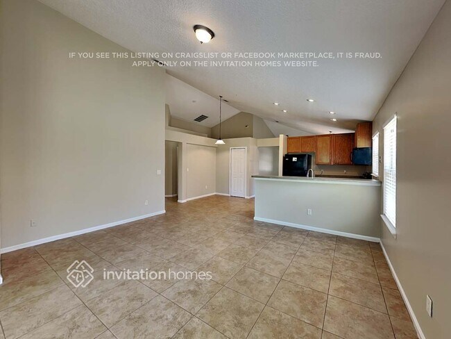 Foto del edificio - 1068 Moosehead Dr