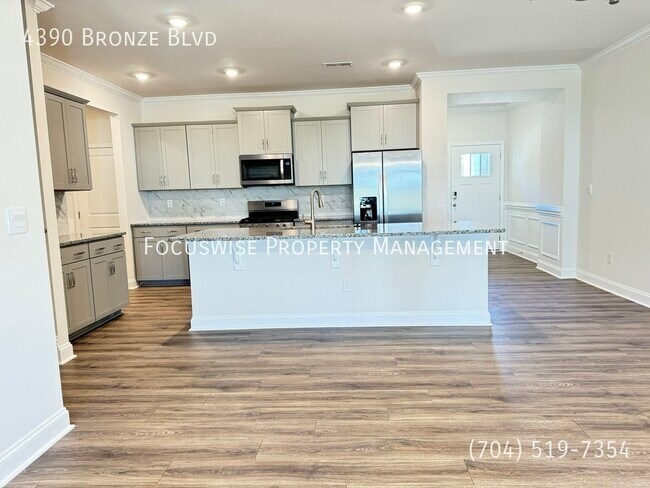 Foto del edificio - 4390 Bronze Blvd