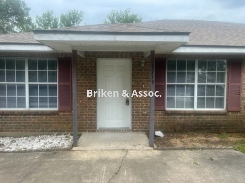 1713 S Tallowood Dr, Lake Charles, LA 70605 House Rental in Lake