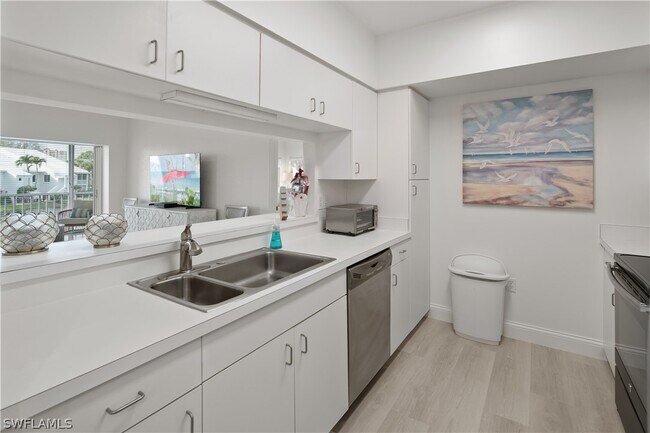 Foto del edificio - 784 Willowbrook Dr