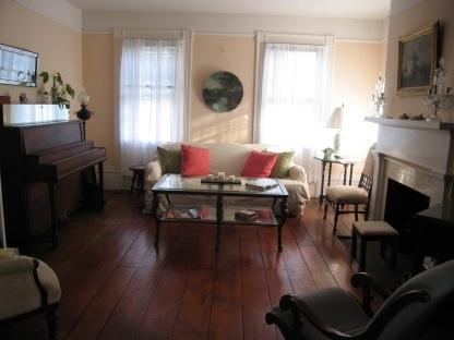 Foto del edificio - 2214 Montauk Hwy