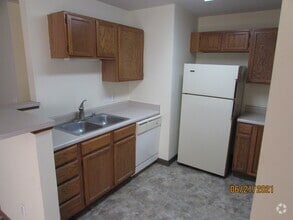 Building Photo - 10 Woodridge Ct