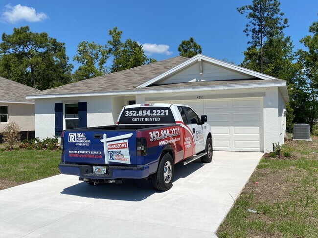 Foto del edificio - NOT AVAILABLE TO SHOW UNTIL MID APRIL Desirable Lake Diamond Subdivision 4/2/2 **Won't Last*