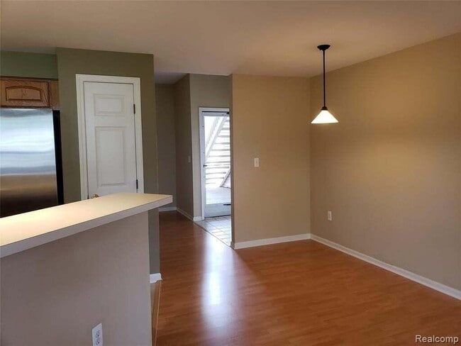 Foto del edificio - 1489 Fox Pointe Cir