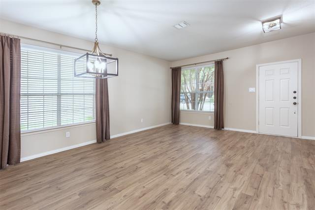 Building Photo - 2356 Jaguar Dr