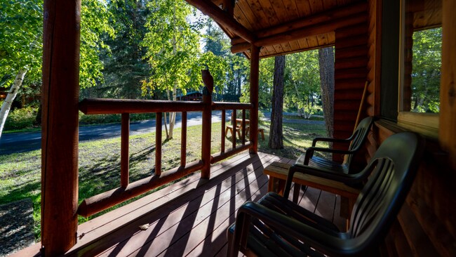 Foto del edificio - 3765 MT Highway 40 W