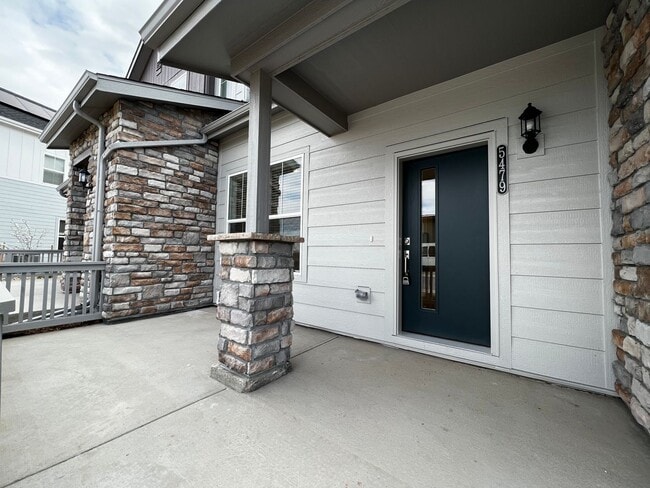 Foto del edificio - NEWER BUILD! 2 Bed 2 Bath Townhome in Timnath!