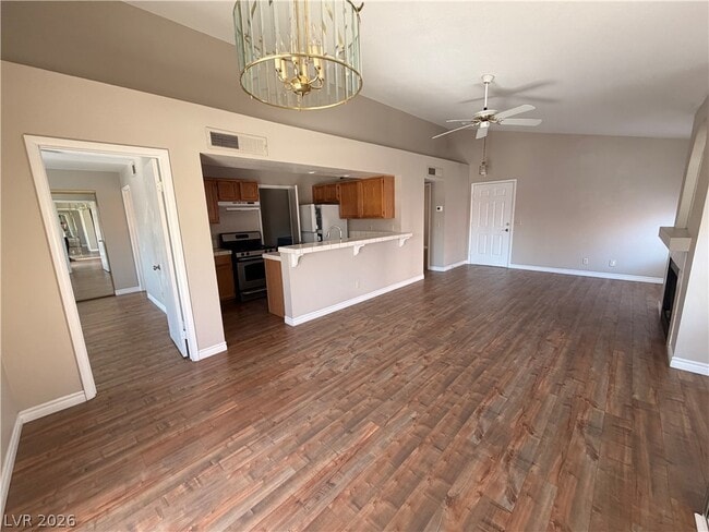 Building Photo - 7570 W Flamingo Rd