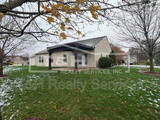 Building Photo - 8229 Stonelick Dr