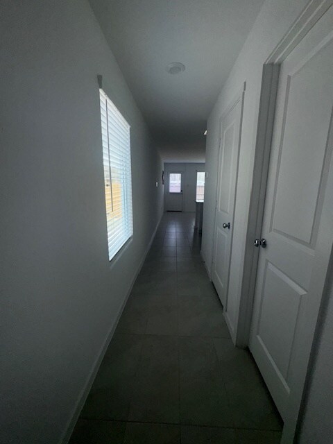 Building Photo - 922 Grebe Dr