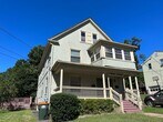 Foto principal - 104 Oak St