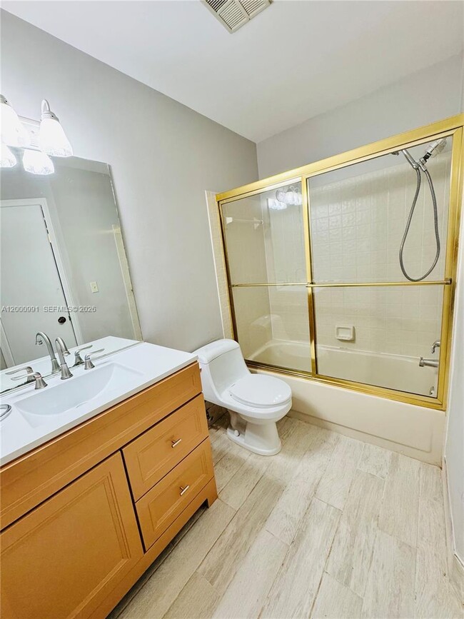 Foto del edificio - 4952 N Hemingway Cir