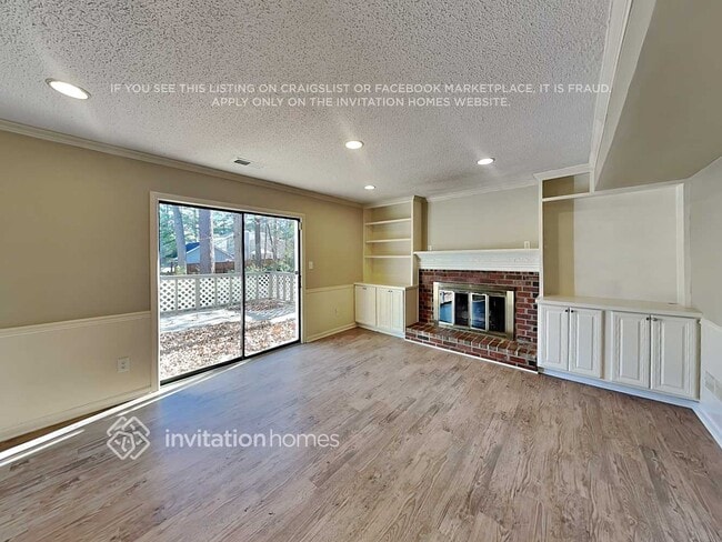 Building Photo - 3250 Ethan Dr