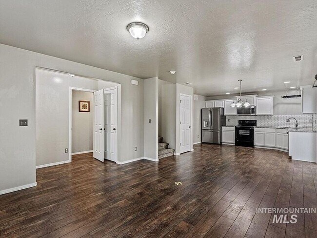 Foto del edificio - Immaculate/Charming Home in NW Meridian