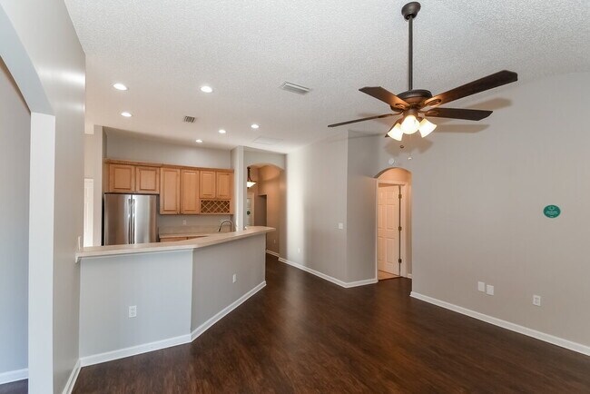 Foto del edificio - 2653 Fernleaf Dr