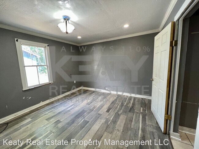 Foto del edificio - 3 br, 2 bath House - 623 Pershing Avenue