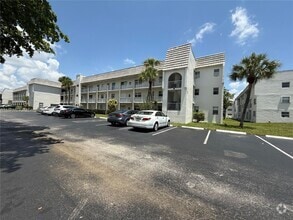 Building Photo - 8300 Sunrise Lakes Blvd