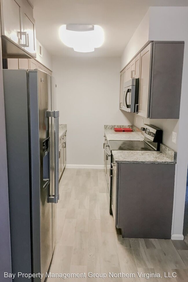 Building Photo - 8231G Kings Charter Ln