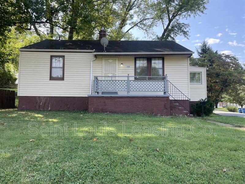 Primary Photo - 588 Cosie Dr