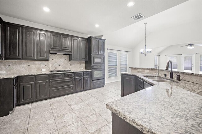 Foto del edificio - 10005 Petrified Tree Ln