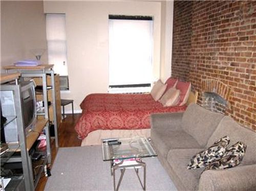 Primary Photo - 136 W 35th St