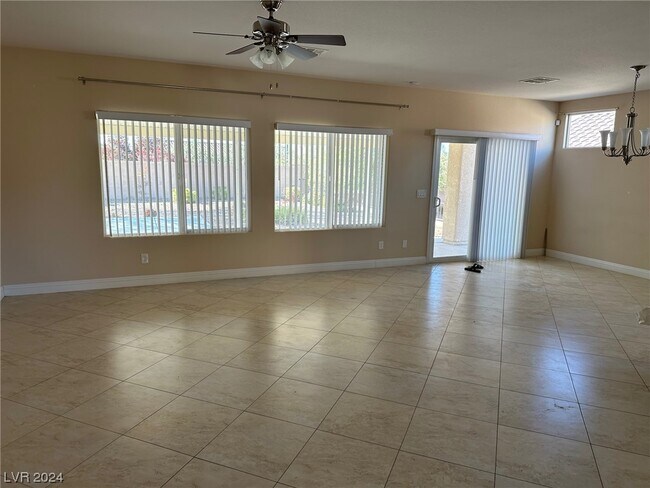 Building Photo - 2185 Bliss Corner St